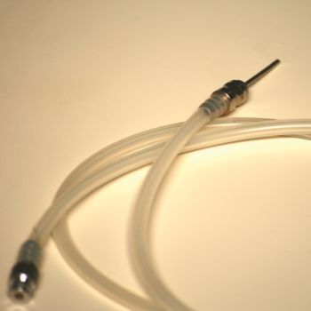 Schlauch mit Nadelventil zum Befüllen der Rollmanschette