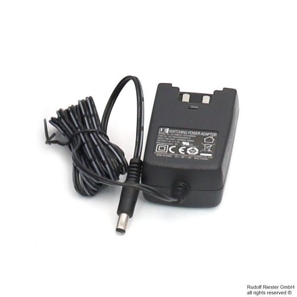 AC/DC Adapter 7,5V/ 2A, für Blutdruckmessgerät RBP-100